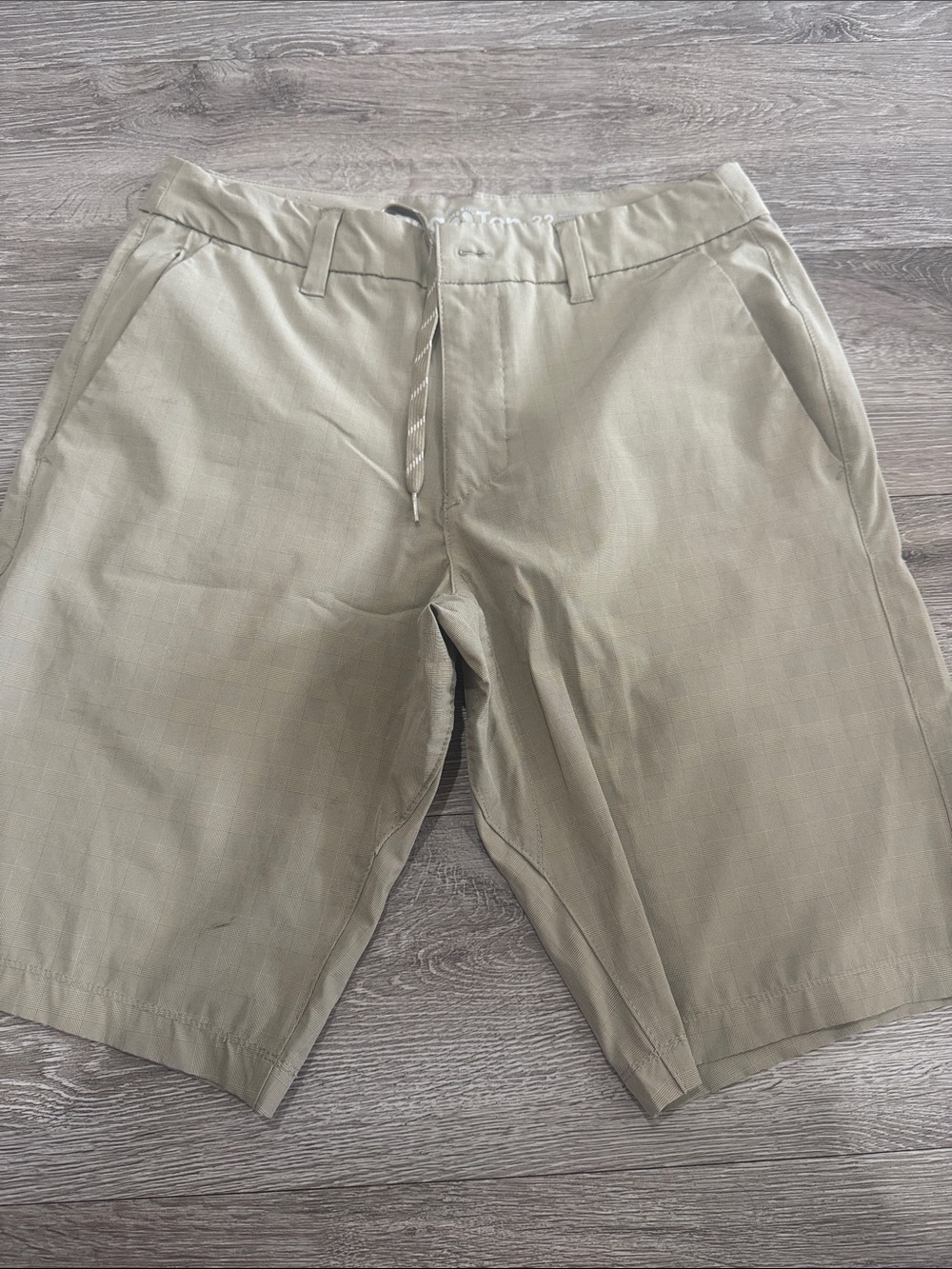 Hang Ten Men's Light Khaki Flat-Front Casual Shorts